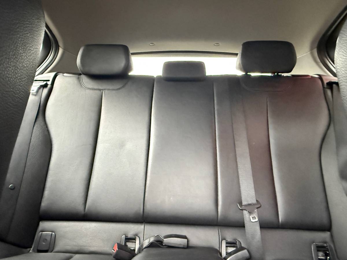 BMW 1 Serie BMW 1-serie 116i Executive Edit. Leder Xenon Pdc Stoelverw Cruise