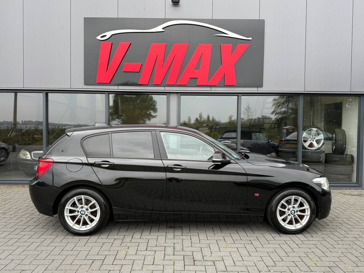 BMW 1 Serie BMW 1-serie 116i Executive Edit. Leder Xenon Pdc Stoelverw Cruise