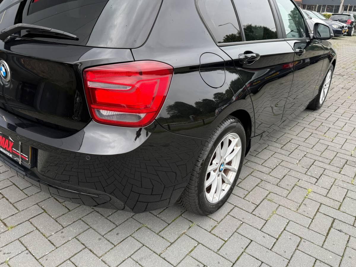 BMW 1 Serie BMW 1-serie 116i Executive Edit. Leder Xenon Pdc Stoelverw Cruise