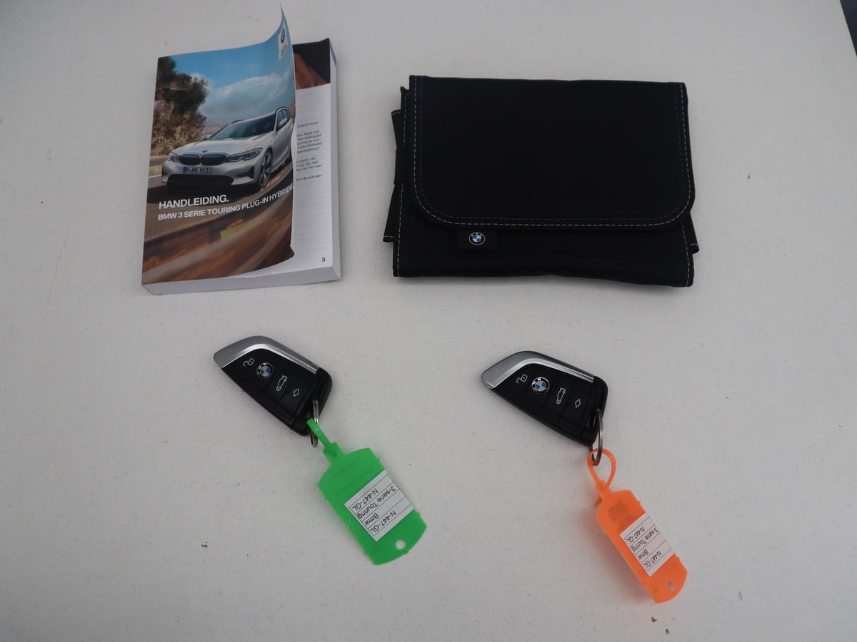 BMW 3 Serie BMW 3-serie Touring 320e Business Edition Plus | SOH 84,2% | Leder | Cruise control |  Stoelverwarming | Climate control | 3 zone klimaat | Navigatie | Bluetooth | Elektrische achterklep | Trekhaak