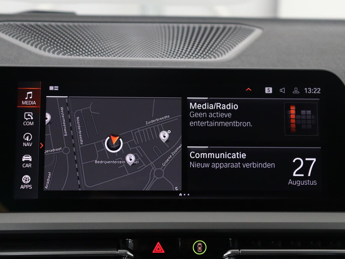 BMW 3 Serie BMW 3-serie Touring 320e Business Edition Plus | SOH 84,2% | Leder | Cruise control |  Stoelverwarming | Climate control | 3 zone klimaat | Navigatie | Bluetooth | Elektrische achterklep | Trekhaak