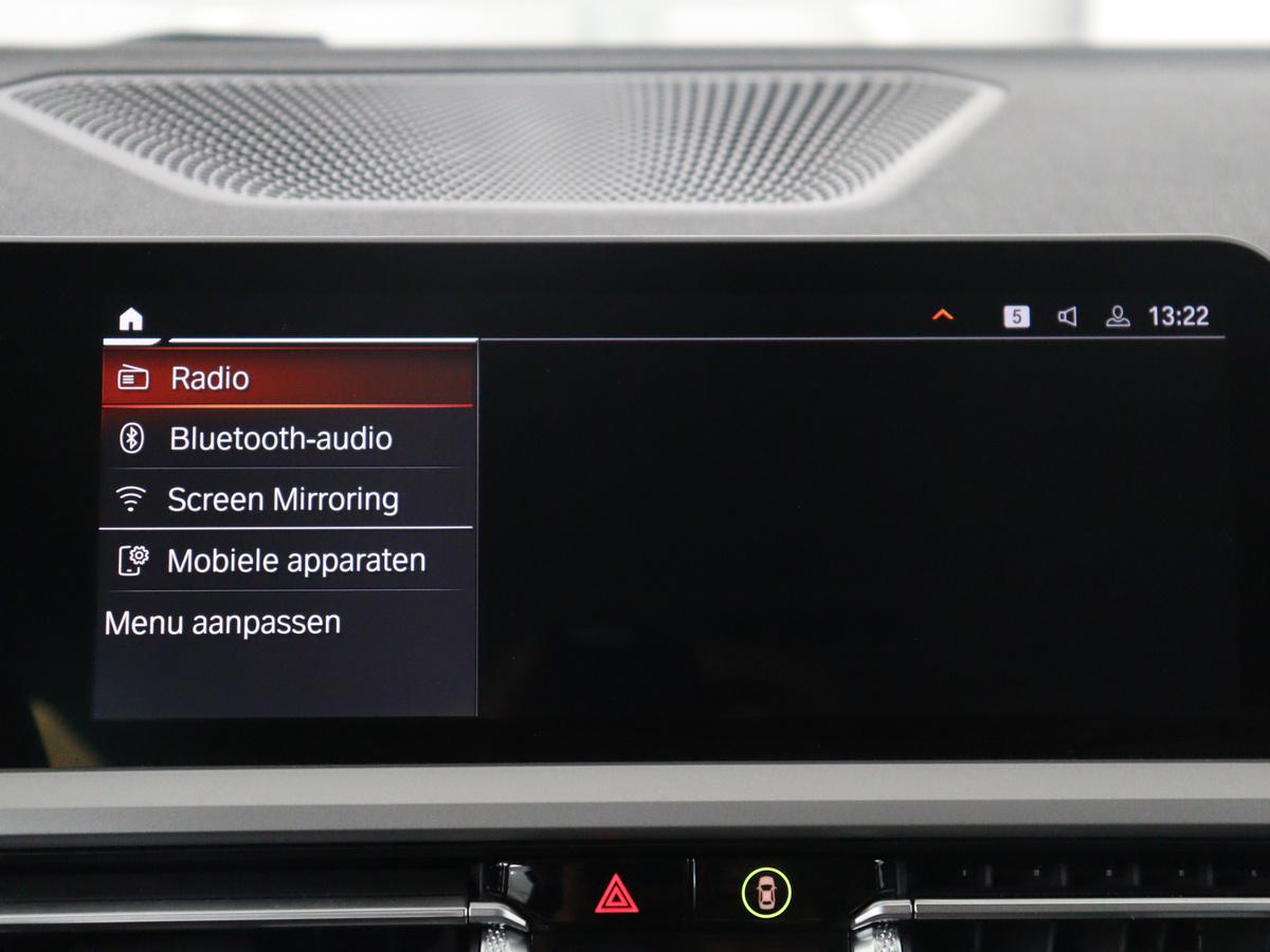 BMW 3 Serie BMW 3-serie Touring 320e Business Edition Plus | SOH 84,2% | Leder | Cruise control |  Stoelverwarming | Climate control | 3 zone klimaat | Navigatie | Bluetooth | Elektrische achterklep | Trekhaak
