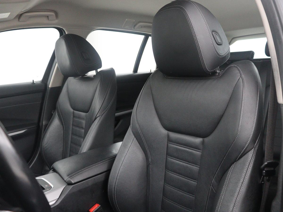 BMW 3 Serie BMW 3-serie Touring 320e Business Edition Plus | SOH 84,2% | Leder | Cruise control |  Stoelverwarming | Climate control | 3 zone klimaat | Navigatie | Bluetooth | Elektrische achterklep | Trekhaak