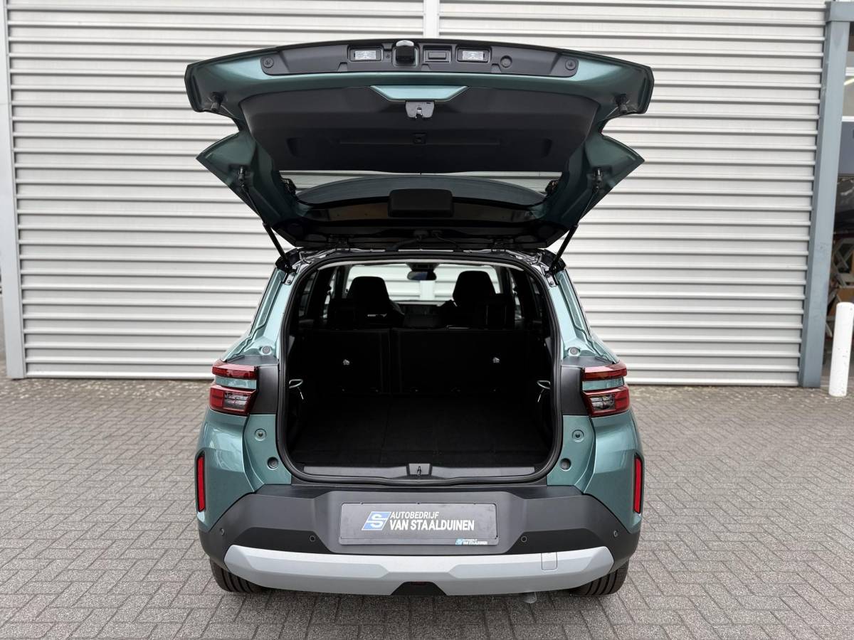 Opel Frontera Opel Frontera 1.2 Turbo Hybrid Ultimate 7p. NIEUWE AUTO!! | Stuurverwarming | Stoelverwarming | Draadloosopladen tel | PDC | Camera achter | Dodehoek detectie | Keyless entry | Keyless start | 7 Persoons auto!!