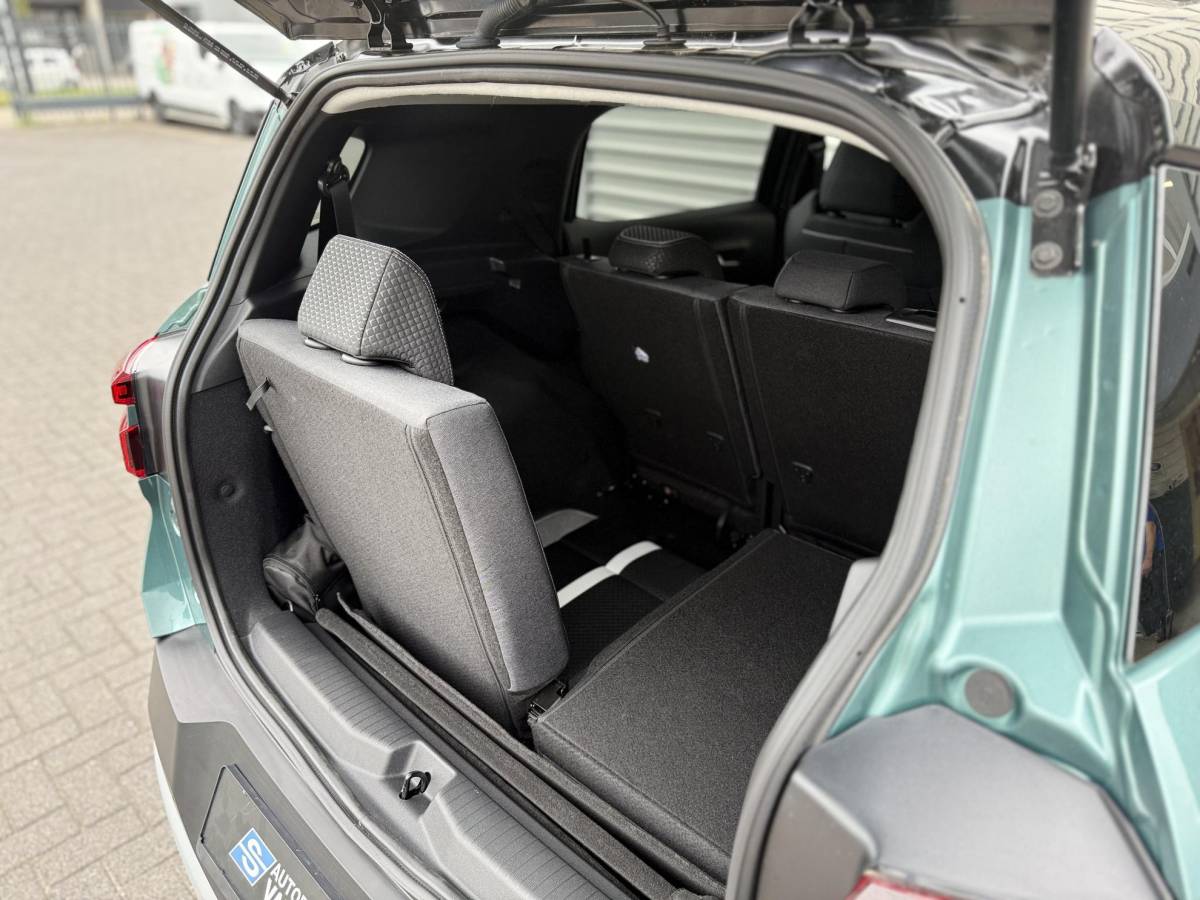 Opel Frontera Opel Frontera 1.2 Turbo Hybrid Ultimate 7p. NIEUWE AUTO!! | Stuurverwarming | Stoelverwarming | Draadloosopladen tel | PDC | Camera achter | Dodehoek detectie | Keyless entry | Keyless start | 7 Persoons auto!!
