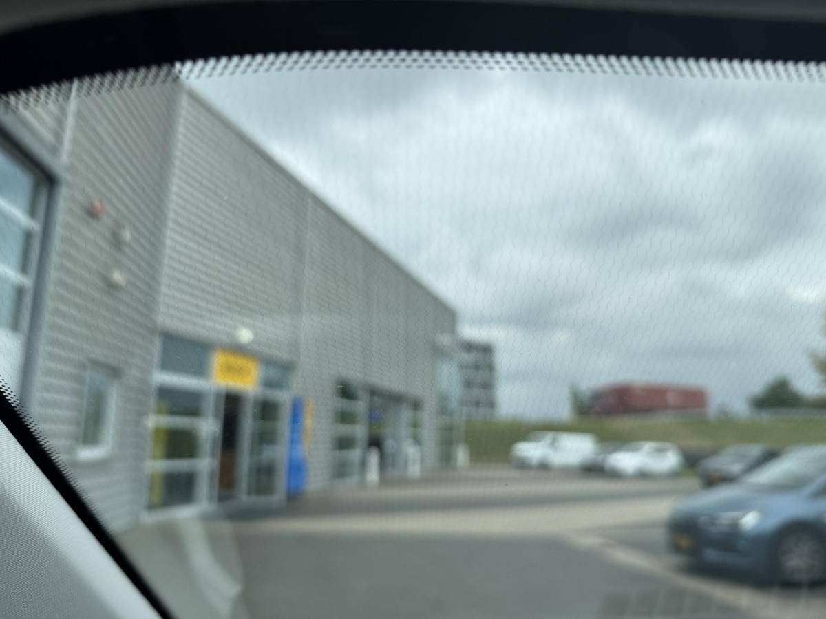 Opel Frontera Opel Frontera 1.2 Turbo Hybrid Ultimate 7p. NIEUWE AUTO!! | Stuurverwarming | Stoelverwarming | Draadloosopladen tel | PDC | Camera achter | Dodehoek detectie | Keyless entry | Keyless start | 7 Persoons auto!!