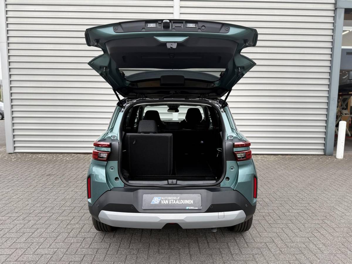 Opel Frontera Opel Frontera 1.2 Turbo Hybrid Ultimate 7p. NIEUWE AUTO!! | Stuurverwarming | Stoelverwarming | Draadloosopladen tel | PDC | Camera achter | Dodehoek detectie | Keyless entry | Keyless start | 7 Persoons auto!!