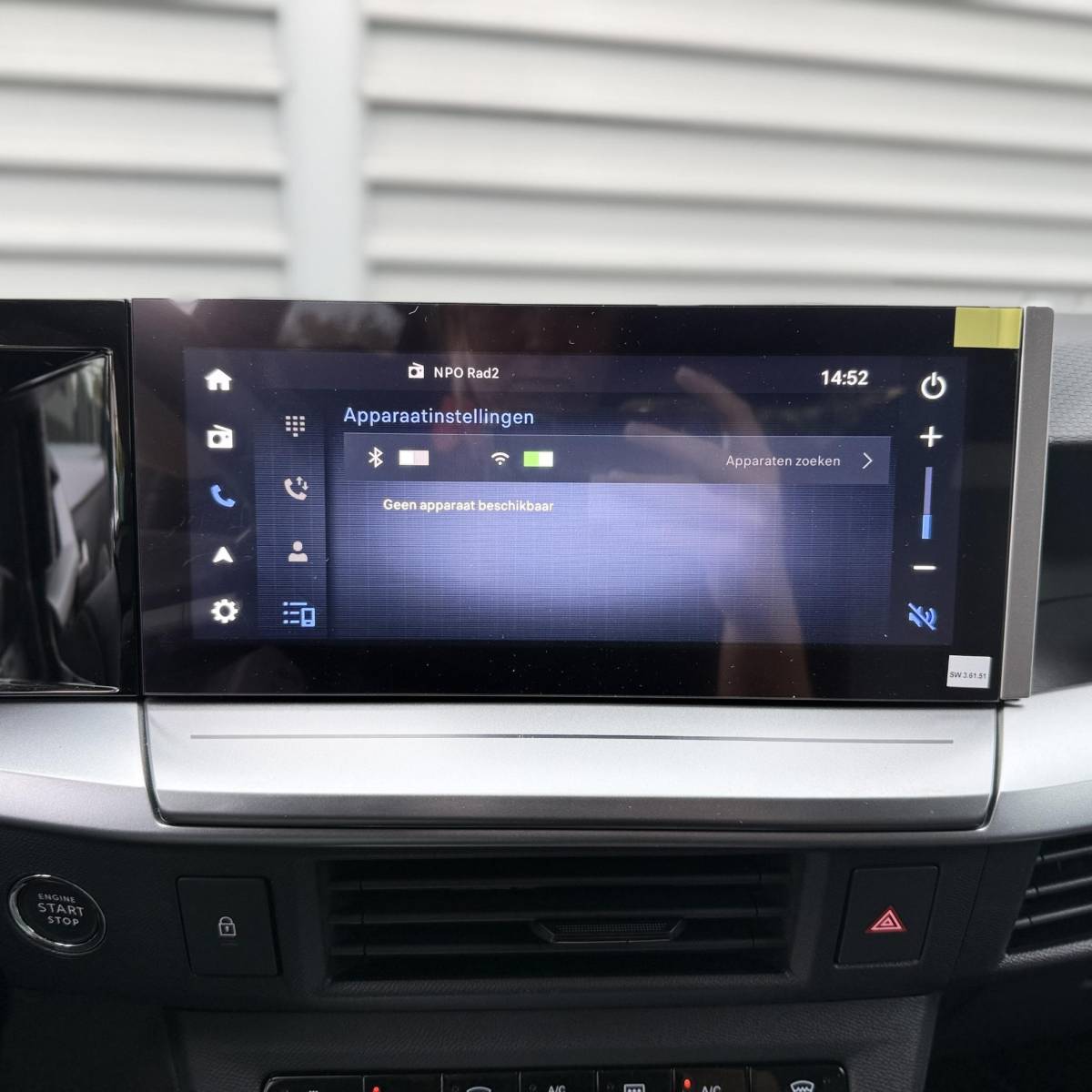 Opel Frontera Opel Frontera 1.2 Turbo Hybrid Ultimate 7p. NIEUWE AUTO!! | Stuurverwarming | Stoelverwarming | Draadloosopladen tel | PDC | Camera achter | Dodehoek detectie | Keyless entry | Keyless start | 7 Persoons auto!!
