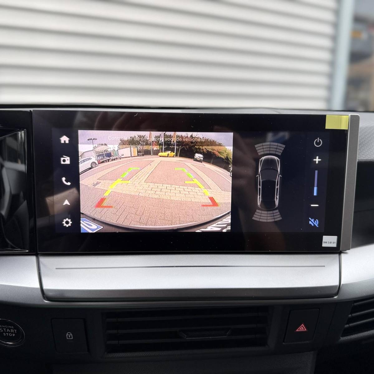 Opel Frontera Opel Frontera 1.2 Turbo Hybrid Ultimate 7p. NIEUWE AUTO!! | Stuurverwarming | Stoelverwarming | Draadloosopladen tel | PDC | Camera achter | Dodehoek detectie | Keyless entry | Keyless start | 7 Persoons auto!!