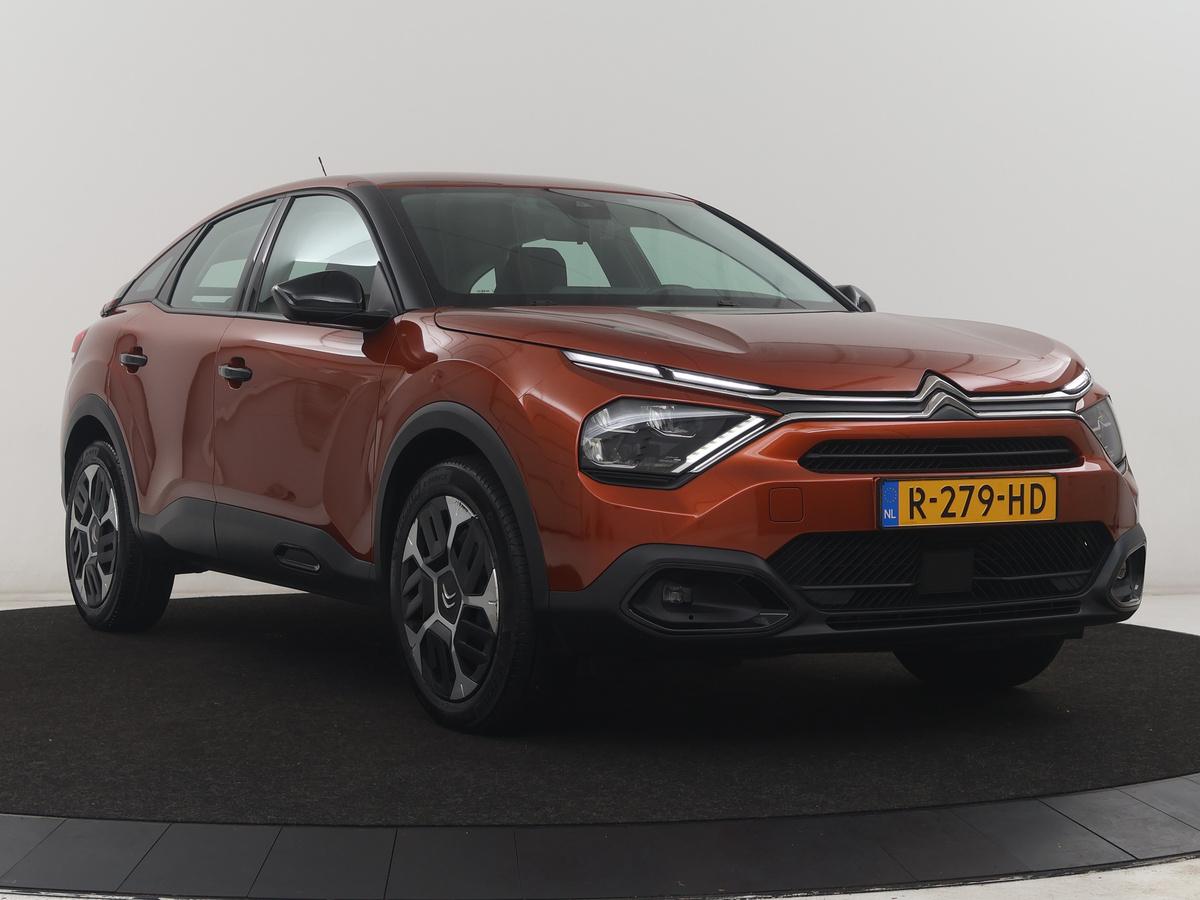Citroën C4 Citroen C4 1.2 Puretech Feel | Cruise control | Navigatie | Camera |  Park assist | Carplay | Climate control | Trekhaak