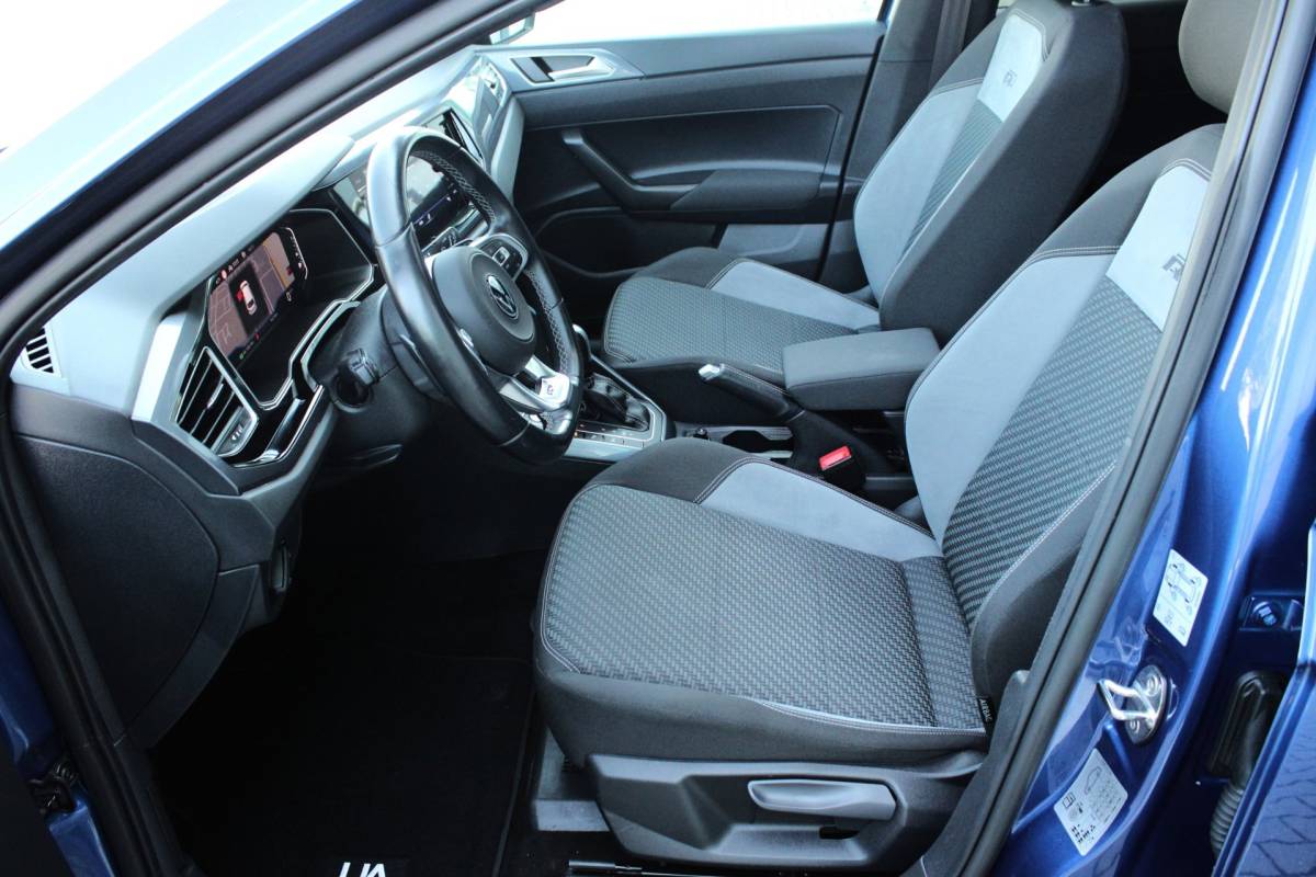 Volkswagen Polo Volkswagen Polo 1.5 TSI HIGHLINE BUSINESS R | R LINE | KEYLESS | 17″ | CAMERA | BEATS | LED | DODEHOEK | ACC | PANO | 1E EIG!