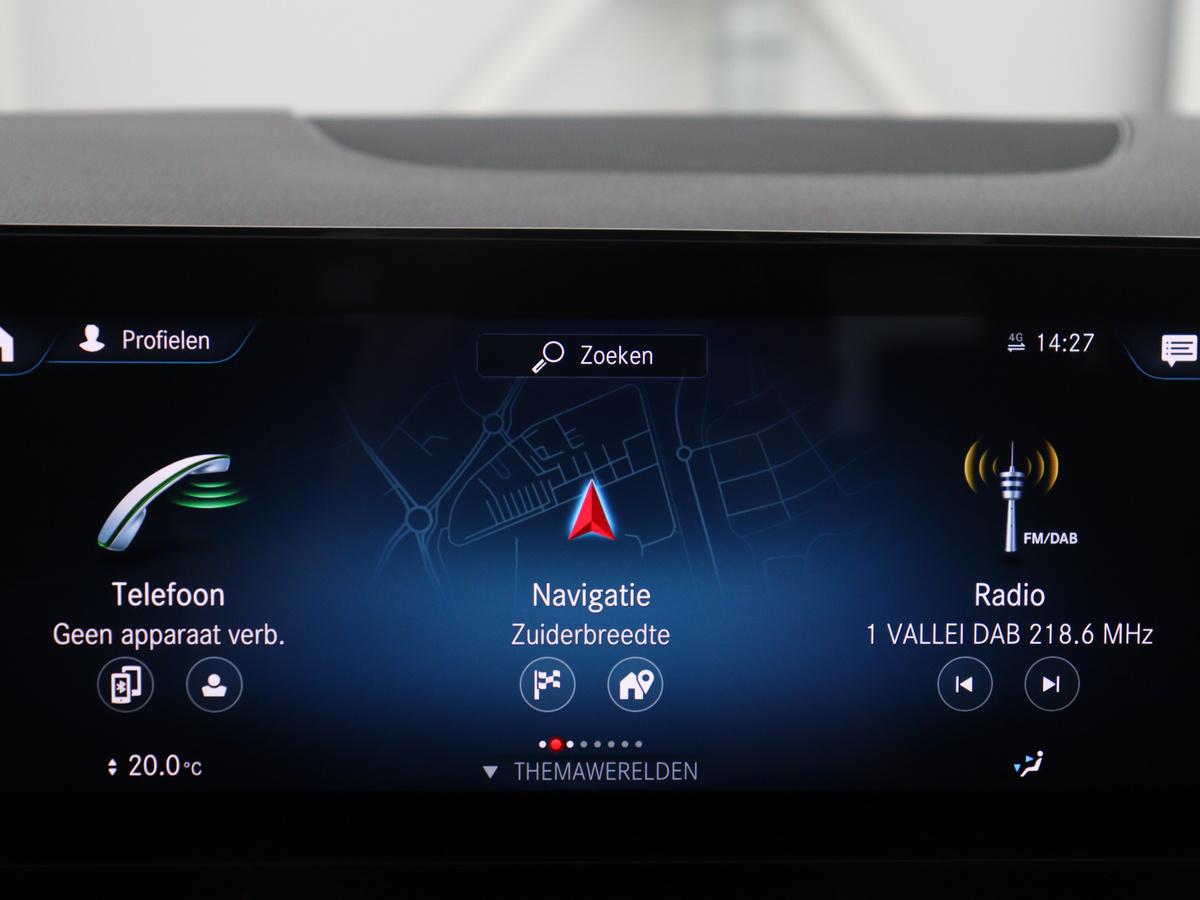 Mercedes-Benz EQA Mercedes-Benz EQA 250 Business Solution Luxury 67 kWh | SOH 94,7% | Half leder | Cruise control | Dodehoek detectie | Stoelverwarming | Camera | Park assist | Navigatie | Sfeerverlichting | Elektrische achterklep