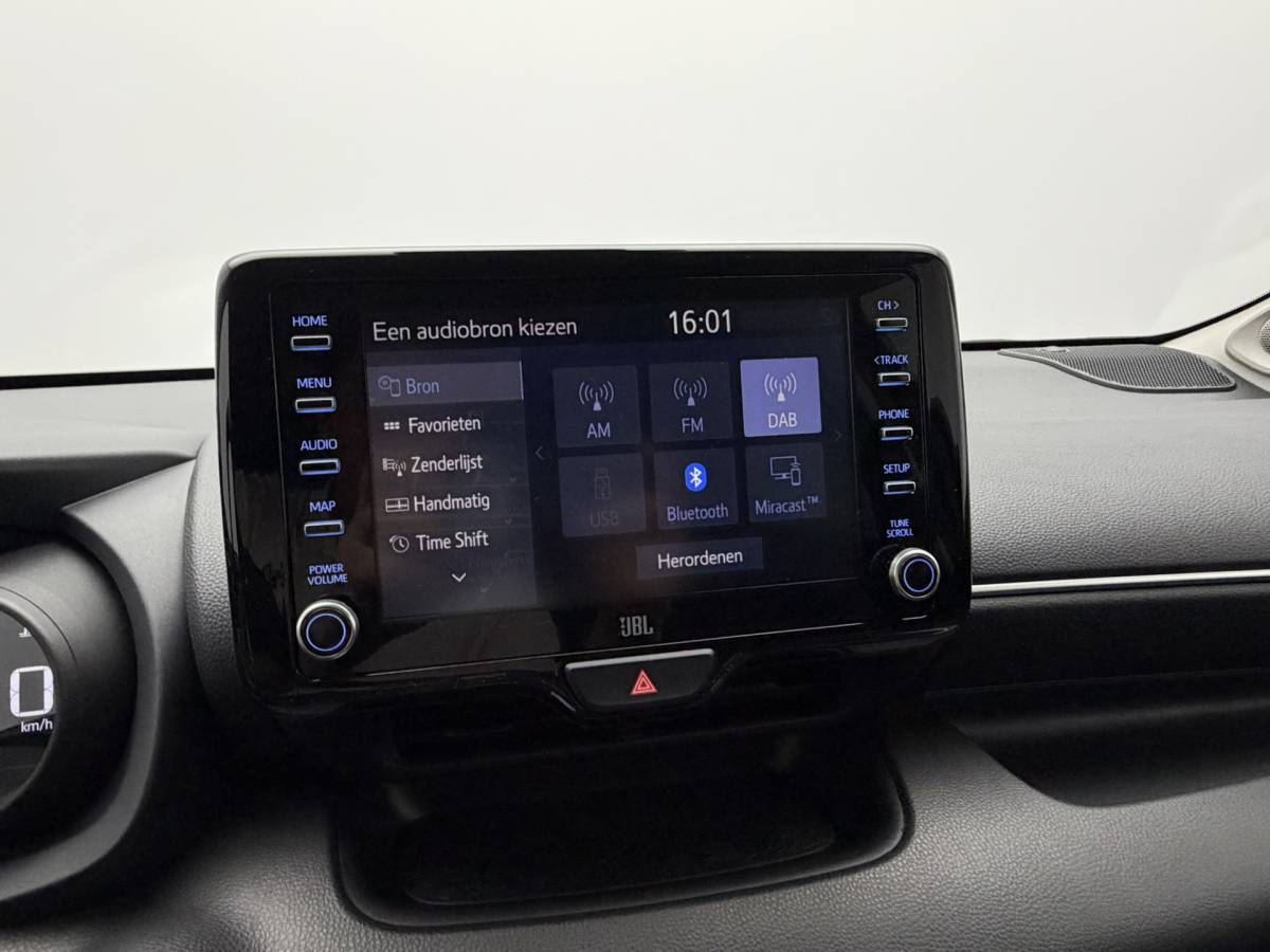 Toyota Yaris Toyota Yaris 1.5 Hybrid Style | FabrieksGarantie | Full-Led | JBL Audio | Navigatie | Camera | Carplay&Android