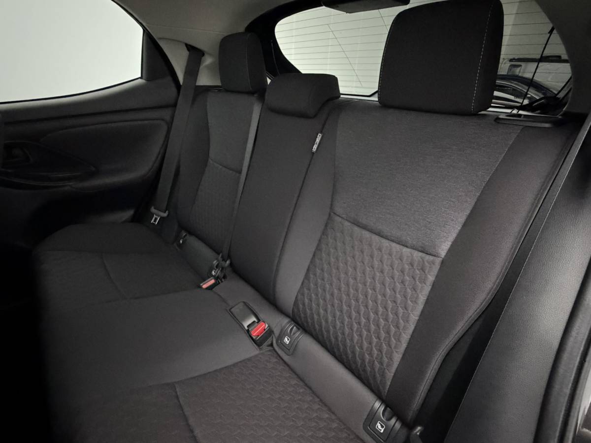 Toyota Yaris Toyota Yaris 1.5 Hybrid Style | FabrieksGarantie | Full-Led | JBL Audio | Navigatie | Camera | Carplay&Android