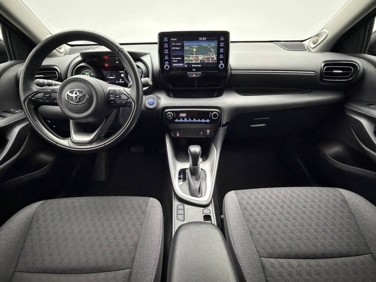 Toyota Yaris Toyota Yaris 1.5 Hybrid Style | FabrieksGarantie | Full-Led | JBL Audio | Navigatie | Camera | Carplay&Android