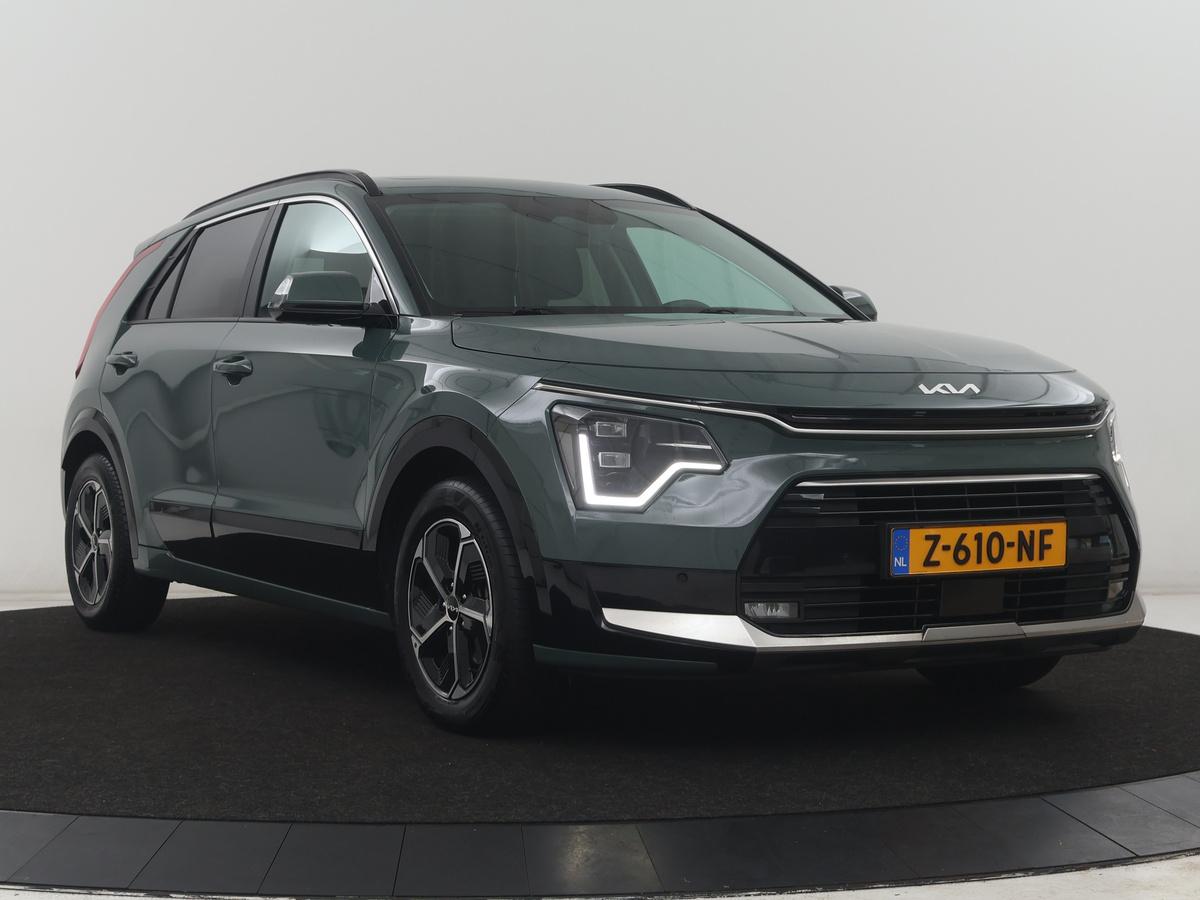 Kia Niro Kia Niro 1.6 GDi Hybrid DynamicPlusLine | Panoramadak | Leder | Cruise control | Head-up | Stuur/stoel verwarming | Navigatie | Carplay | Camera | Park assist | Elektrische achterklep