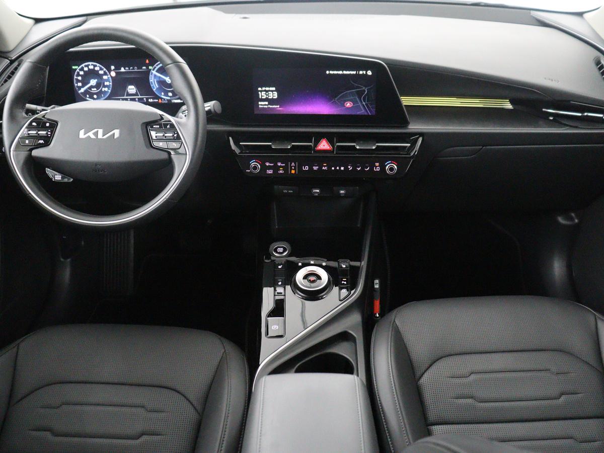 Kia Niro Kia Niro 1.6 GDi Hybrid DynamicPlusLine | Panoramadak | Leder | Cruise control | Head-up | Stuur/stoel verwarming | Navigatie | Carplay | Camera | Park assist | Elektrische achterklep