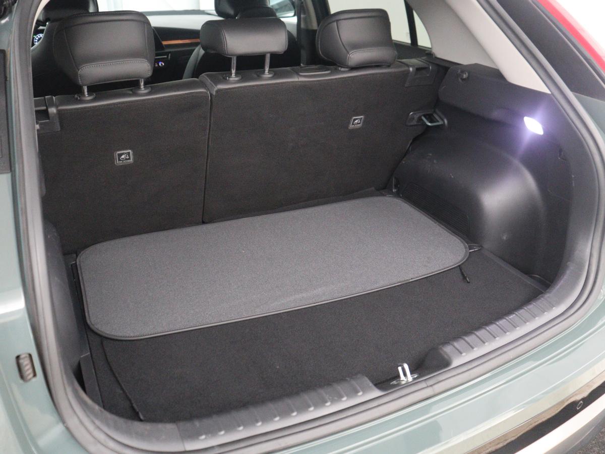 Kia Niro Kia Niro 1.6 GDi Hybrid DynamicPlusLine | Panoramadak | Leder | Cruise control | Head-up | Stuur/stoel verwarming | Navigatie | Carplay | Camera | Park assist | Elektrische achterklep