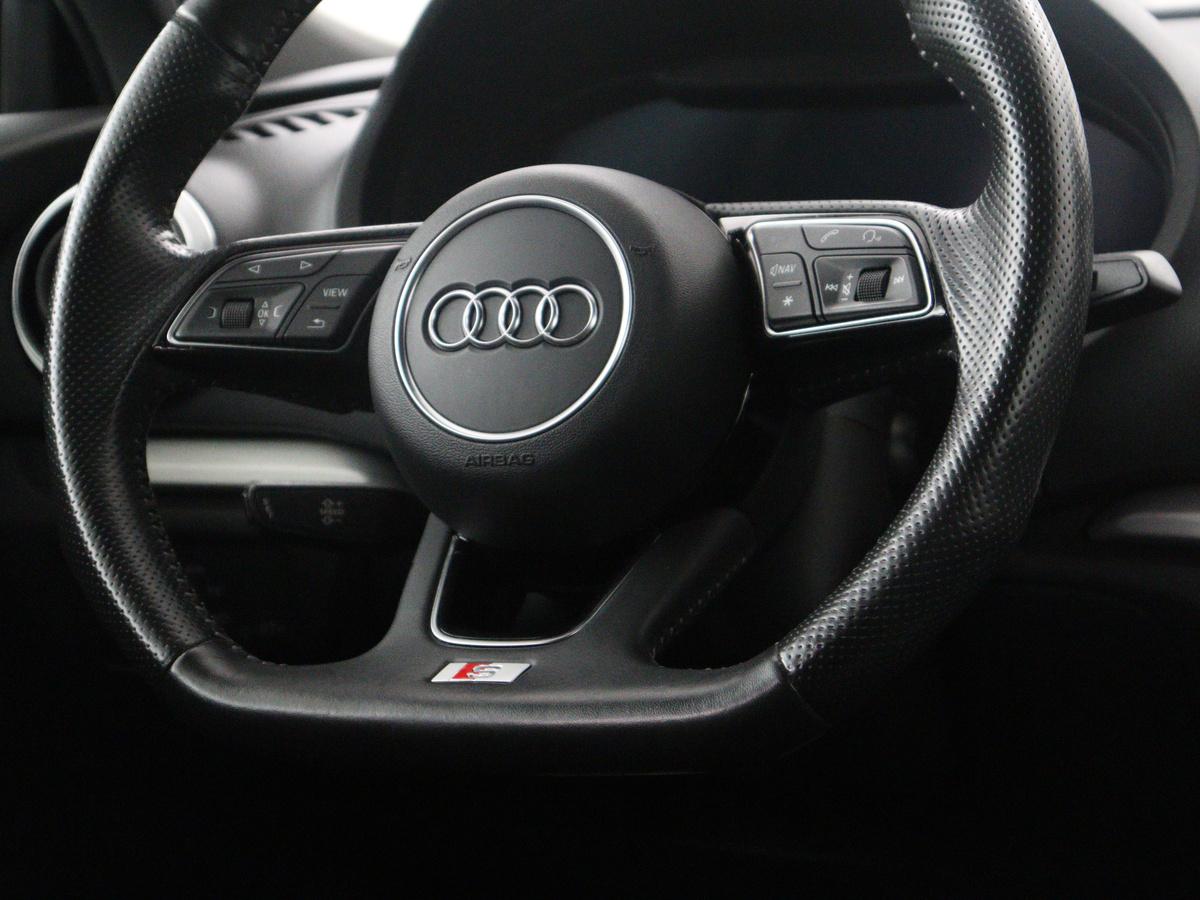 Audi A3 Audi A3 Sportback 1.5 TFSI CoD Sport S Line Edition | Half leder | Drive select | Climate control | Navigatie | BLuetooth | Virtueel dashboard | Full LED | 18″ velgen