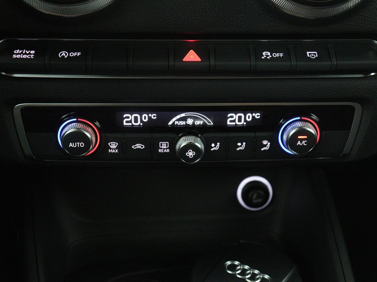 Audi A3 Audi A3 Sportback 1.5 TFSI CoD Sport S Line Edition | Half leder | Drive select | Climate control | Navigatie | BLuetooth | Virtueel dashboard | Full LED | 18″ velgen