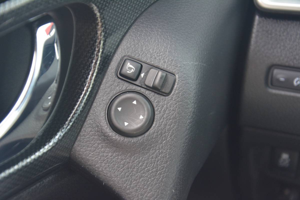 Nissan X-Trail Nissan X-Trail 1.6 DIG-T Connect Edition7p.  | Navigatie | Panoramadak | 360 camera | Cruise-control |  DAB+ | NL auto!! | 7 PERSOONS Nederlandse auto 109551 NAP