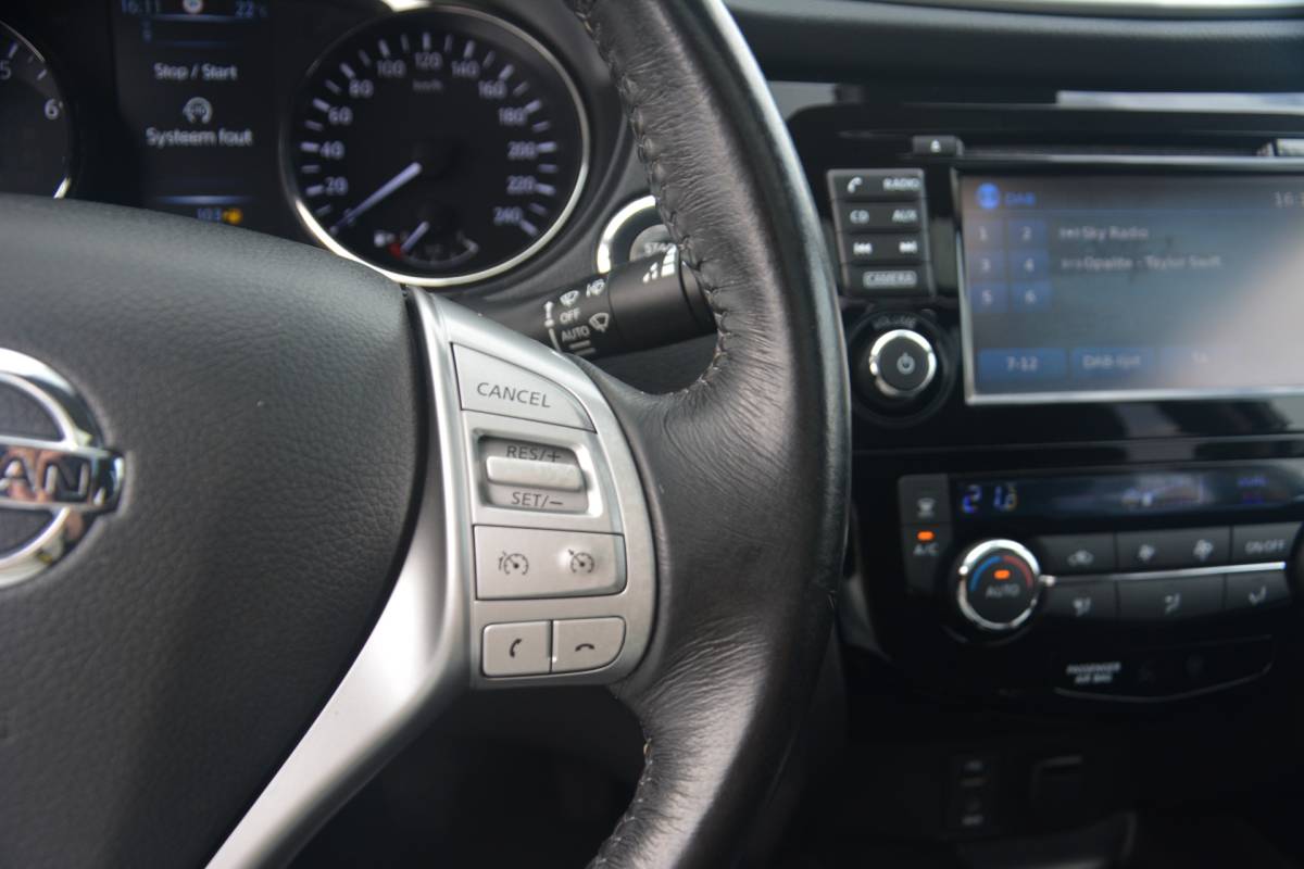 Nissan X-Trail Nissan X-Trail 1.6 DIG-T Connect Edition7p.  | Navigatie | Panoramadak | 360 camera | Cruise-control |  DAB+ | NL auto!! | 7 PERSOONS Nederlandse auto 109551 NAP