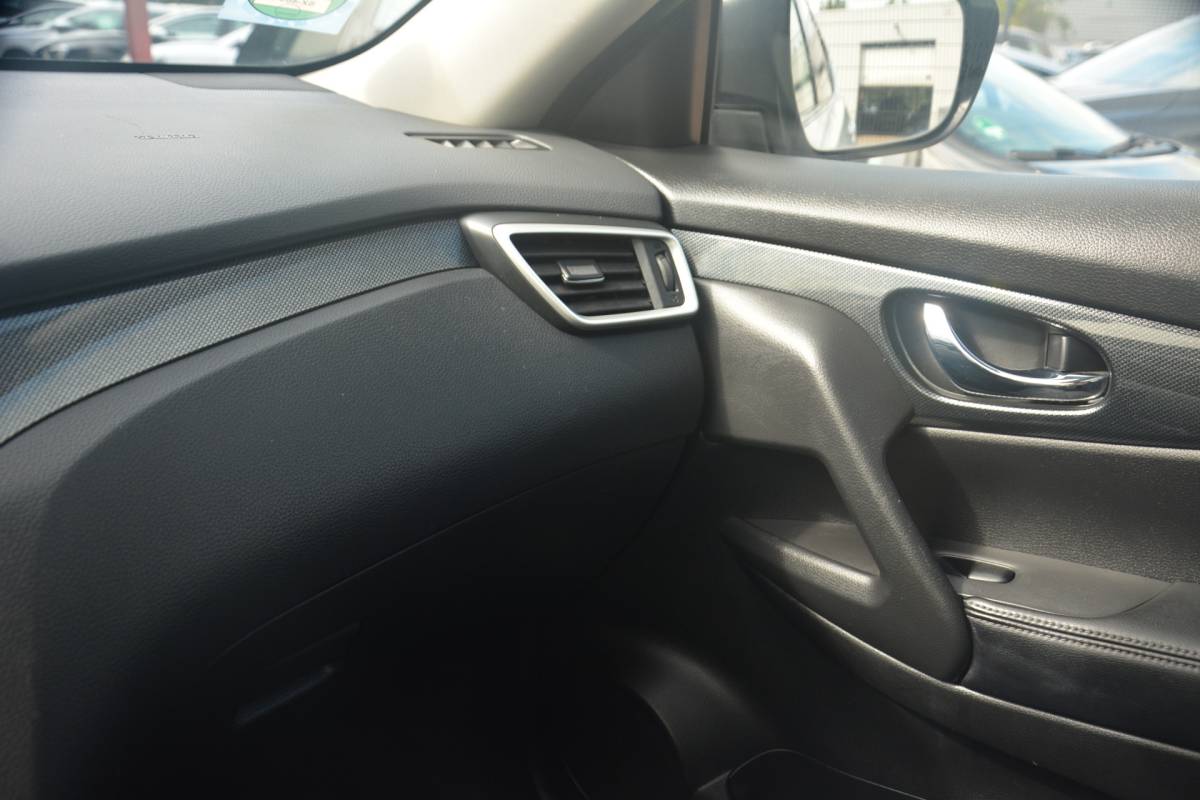 Nissan X-Trail Nissan X-Trail 1.6 DIG-T Connect Edition7p.  | Navigatie | Panoramadak | 360 camera | Cruise-control |  DAB+ | NL auto!! | 7 PERSOONS Nederlandse auto 109551 NAP