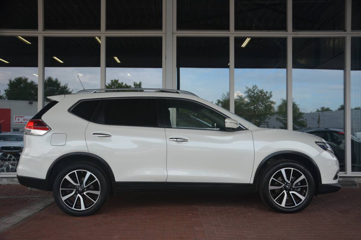Nissan X-Trail Nissan X-Trail 1.6 DIG-T Connect Edition7p.  | Navigatie | Panoramadak | 360 camera | Cruise-control |  DAB+ | NL auto!! | 7 PERSOONS Nederlandse auto 109551 NAP