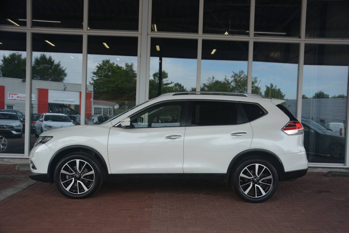 Nissan X-Trail Nissan X-Trail 1.6 DIG-T Connect Edition7p.  | Navigatie | Panoramadak | 360 camera | Cruise-control |  DAB+ | NL auto!! | 7 PERSOONS Nederlandse auto 109551 NAP