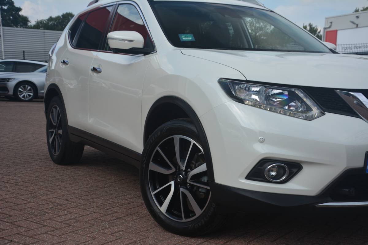 Nissan X-Trail Nissan X-Trail 1.6 DIG-T Connect Edition7p.  | Navigatie | Panoramadak | 360 camera | Cruise-control |  DAB+ | NL auto!! | 7 PERSOONS Nederlandse auto 109551 NAP