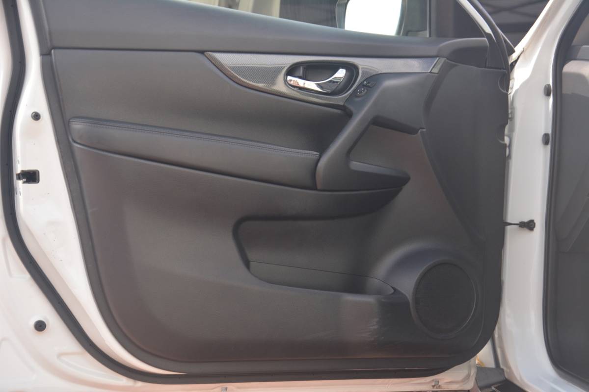 Nissan X-Trail Nissan X-Trail 1.6 DIG-T Connect Edition7p.  | Navigatie | Panoramadak | 360 camera | Cruise-control |  DAB+ | NL auto!! | 7 PERSOONS Nederlandse auto 109551 NAP