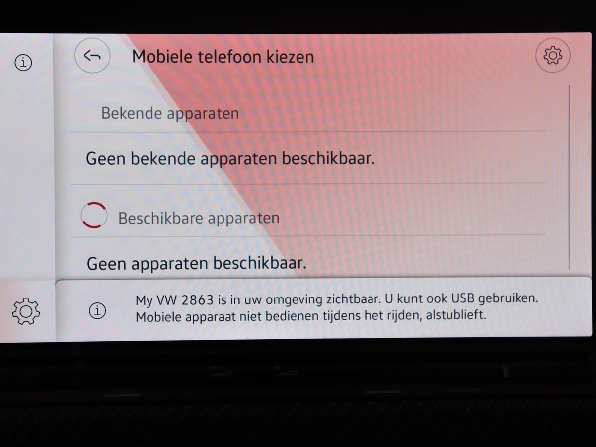 Volkswagen Golf Volkswagen Golf Variant 1.5 eTSI R-Line Business | Panoramadak | Sportstoelen | Adaptive cruise | Stuur/stoel verwarming | Park assist | Navigatie | Carplay | Sfeerverlichting | Climate control | 18″ velgen