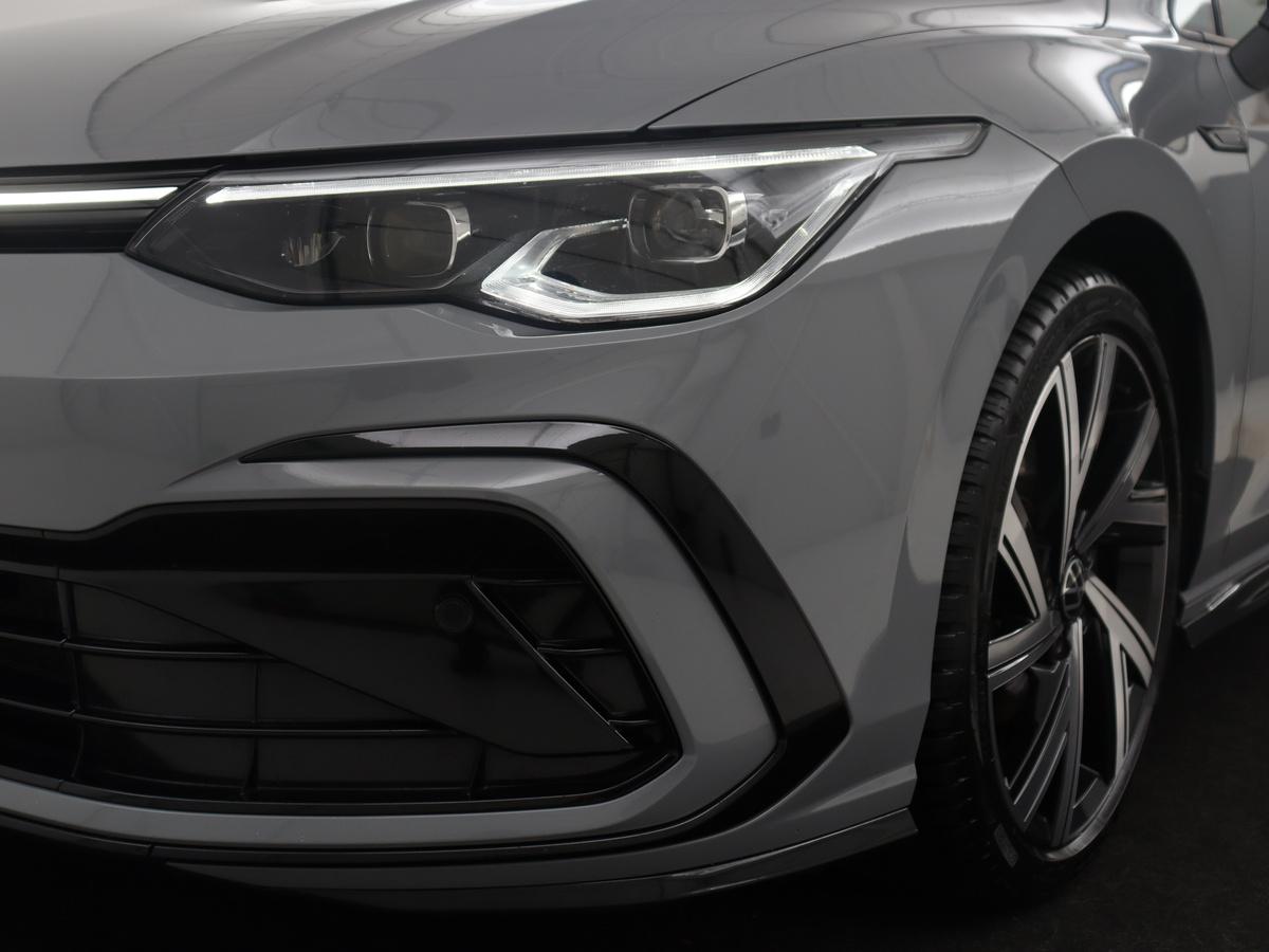 Volkswagen Golf Volkswagen Golf Variant 1.5 eTSI R-Line Business | Panoramadak | Sportstoelen | Adaptive cruise | Stuur/stoel verwarming | Park assist | Navigatie | Carplay | Sfeerverlichting | Climate control | 18″ velgen