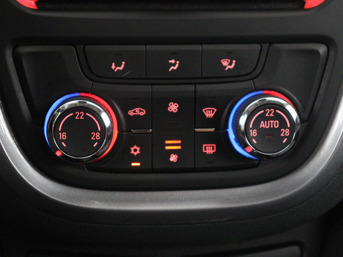 Opel Mokka Opel Mokka 1.4 T Innovation | Half leder | Cruise control | Camera |  Park assist | Navigatie | Bluetooth | Climate control | Trekhaak | 19″ velgen