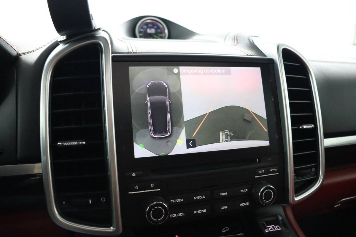 Porsche Cayenne Porsche Cayenne 3.0 S E-Hybrid Platinum Edition |NAP|1e eigenaar|SportChrono|Pano|Memory
