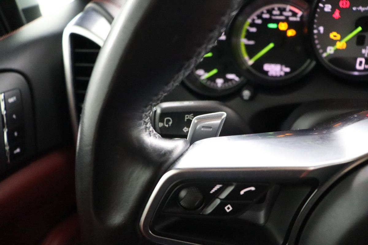 Porsche Cayenne Porsche Cayenne 3.0 S E-Hybrid Platinum Edition |NAP|1e eigenaar|SportChrono|Pano|Memory