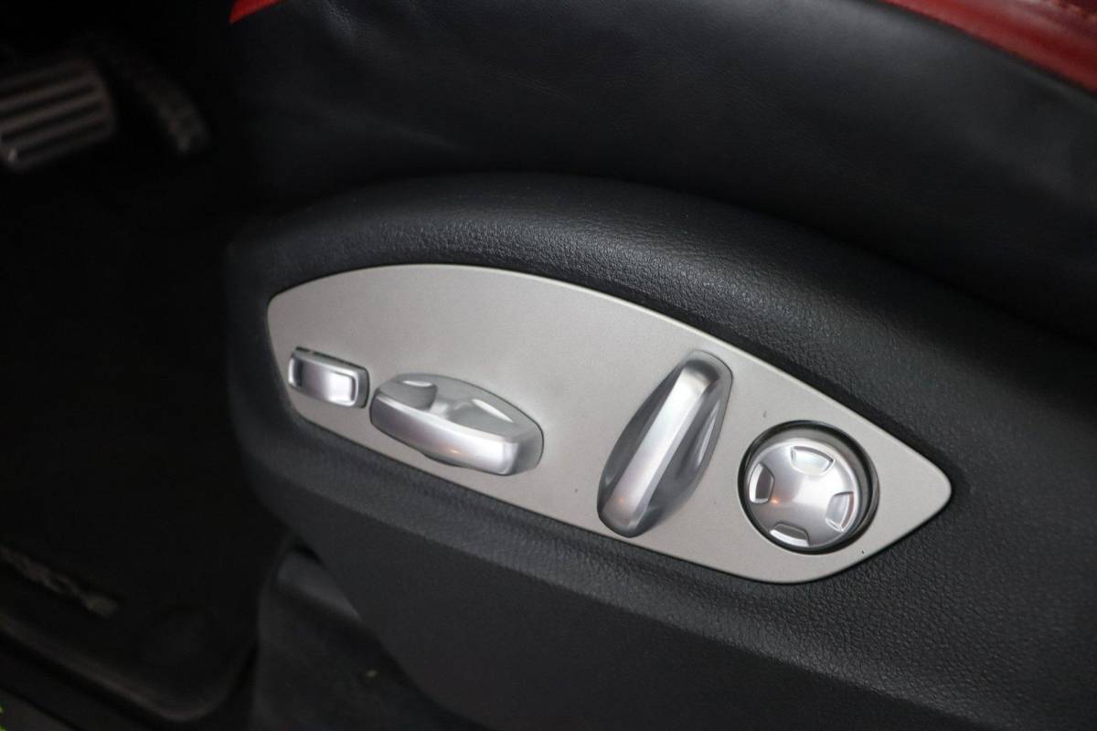 Porsche Cayenne Porsche Cayenne 3.0 S E-Hybrid Platinum Edition |NAP|1e eigenaar|SportChrono|Pano|Memory