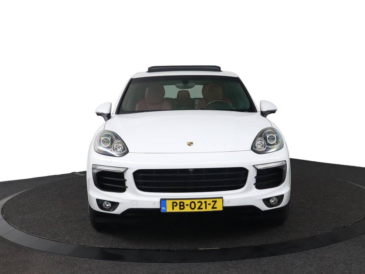 Porsche Cayenne Porsche Cayenne 3.0 S E-Hybrid Platinum Edition |NAP|1e eigenaar|SportChrono|Pano|Memory