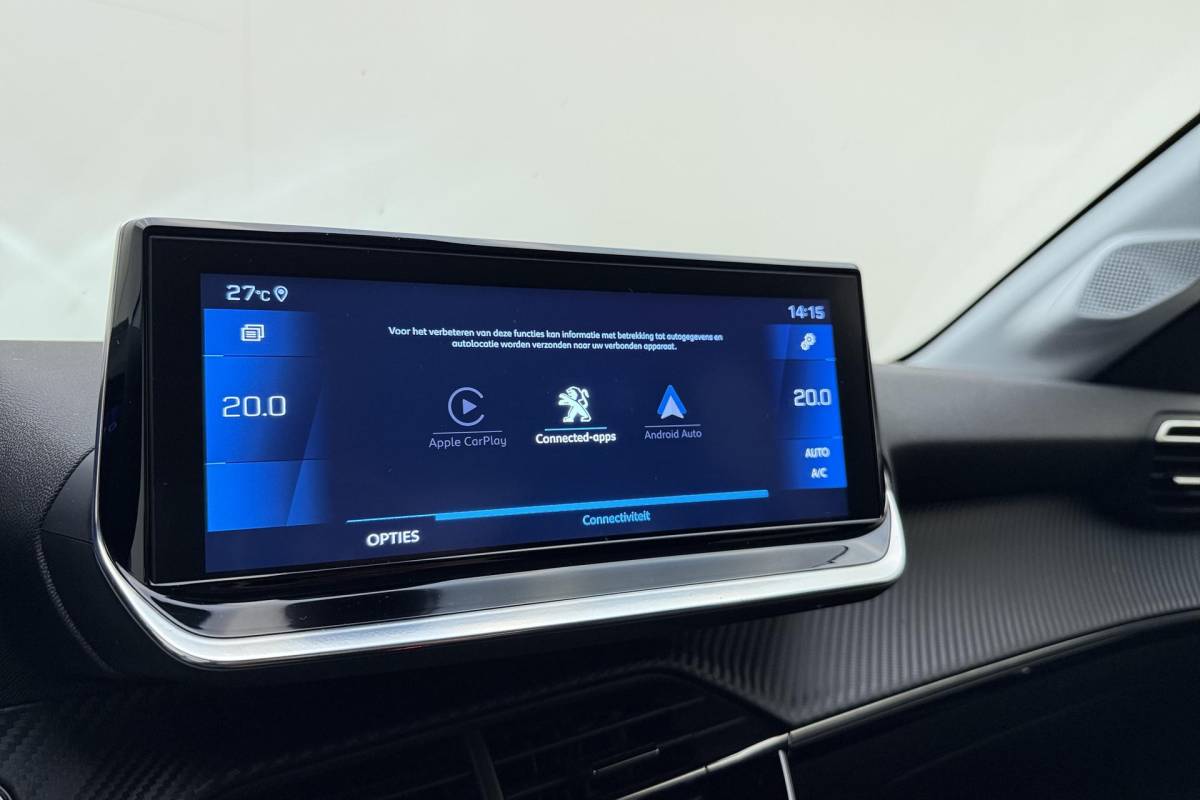 Peugeot 208 Peugeot 208 1.2 Turbo Allure 100pk | Lederenbekleding | Stoelverwarming | Navigatie | climate control