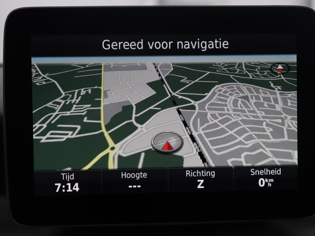 Mercedes-Benz CLA Mercedes-Benz CLA-klasse Shooting Brake 200 Ambition | Panoramadak | Cruise control |  Dodehoek detectie | Leder | Stoelverwarming | Park assist | Climate control | Navigatie | Bluetooth