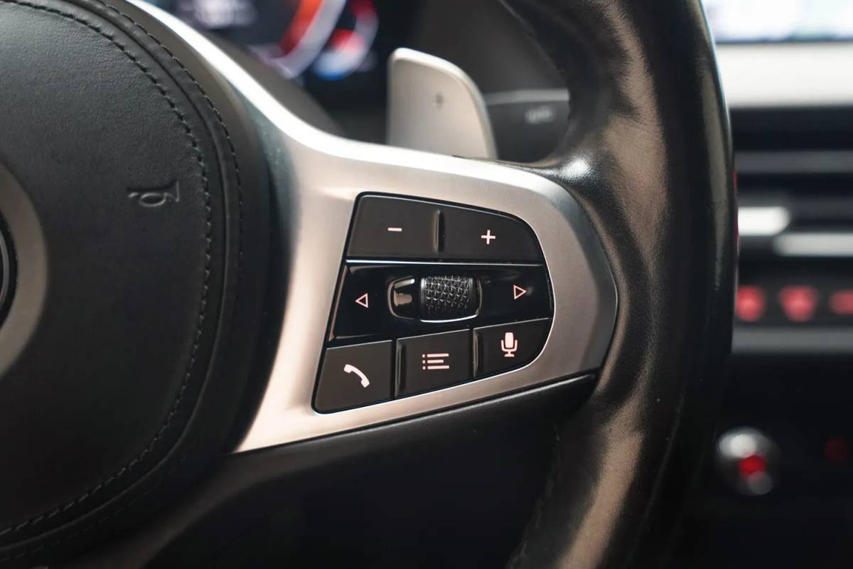 BMW 2 Serie BMW 2-serie Gran Coupe M235i xDrive High Executive Aut. [ Panorama Leder ACC Harman/Kardon Stuur-&Stoelverwarming]