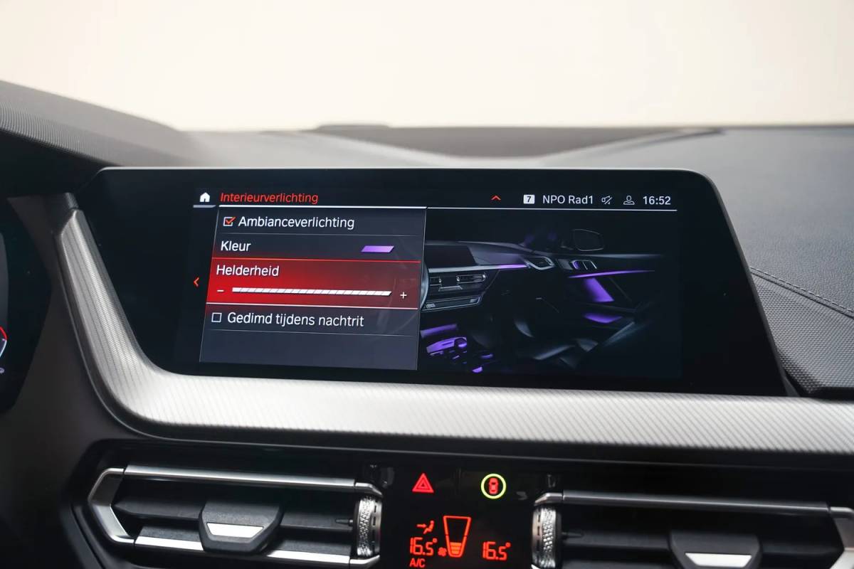 BMW 2 Serie BMW 2-serie Gran Coupe M235i xDrive High Executive Aut. [ Panorama Leder ACC Harman/Kardon Stuur-&Stoelverwarming]