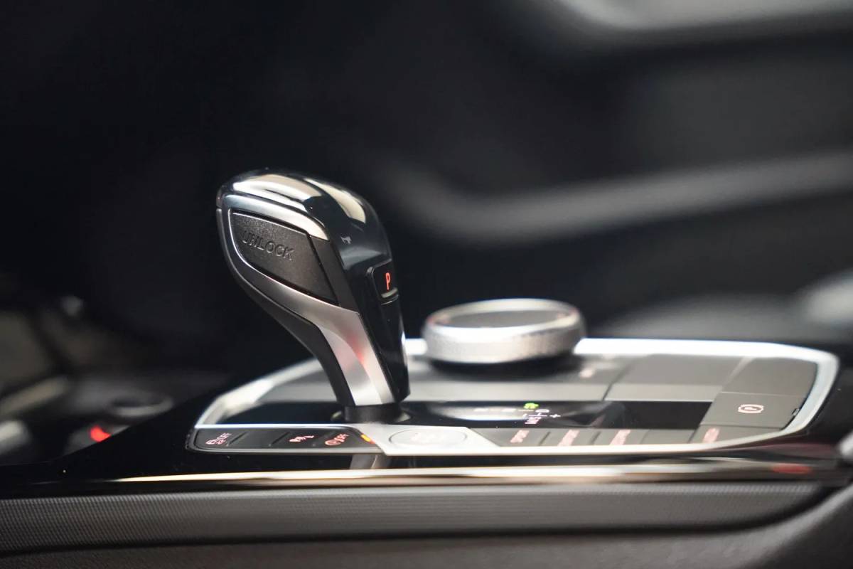 BMW 2 Serie BMW 2-serie Gran Coupe M235i xDrive High Executive Aut. [ Panorama Leder ACC Harman/Kardon Stuur-&Stoelverwarming]