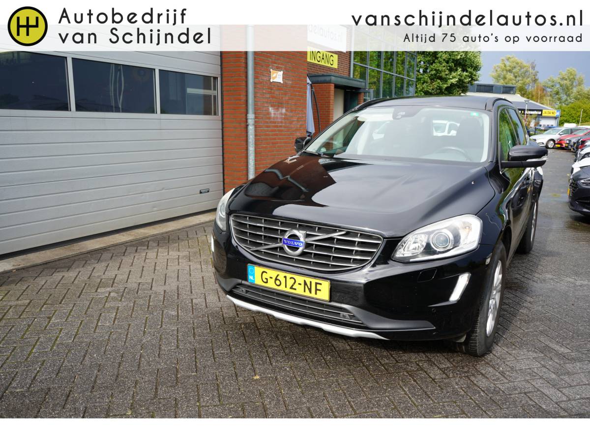 Volvo XC60 Volvo XC60 2.0 D4 191PK FWD MOMENTUM CAMERA TREKHAAK STOELVERWARMING NAVIGATIE 1/2 LEDER CLIMA CRUISE BLUETOOTH PDC V+A LMV ELECTR.KLEP XENON ENZ…