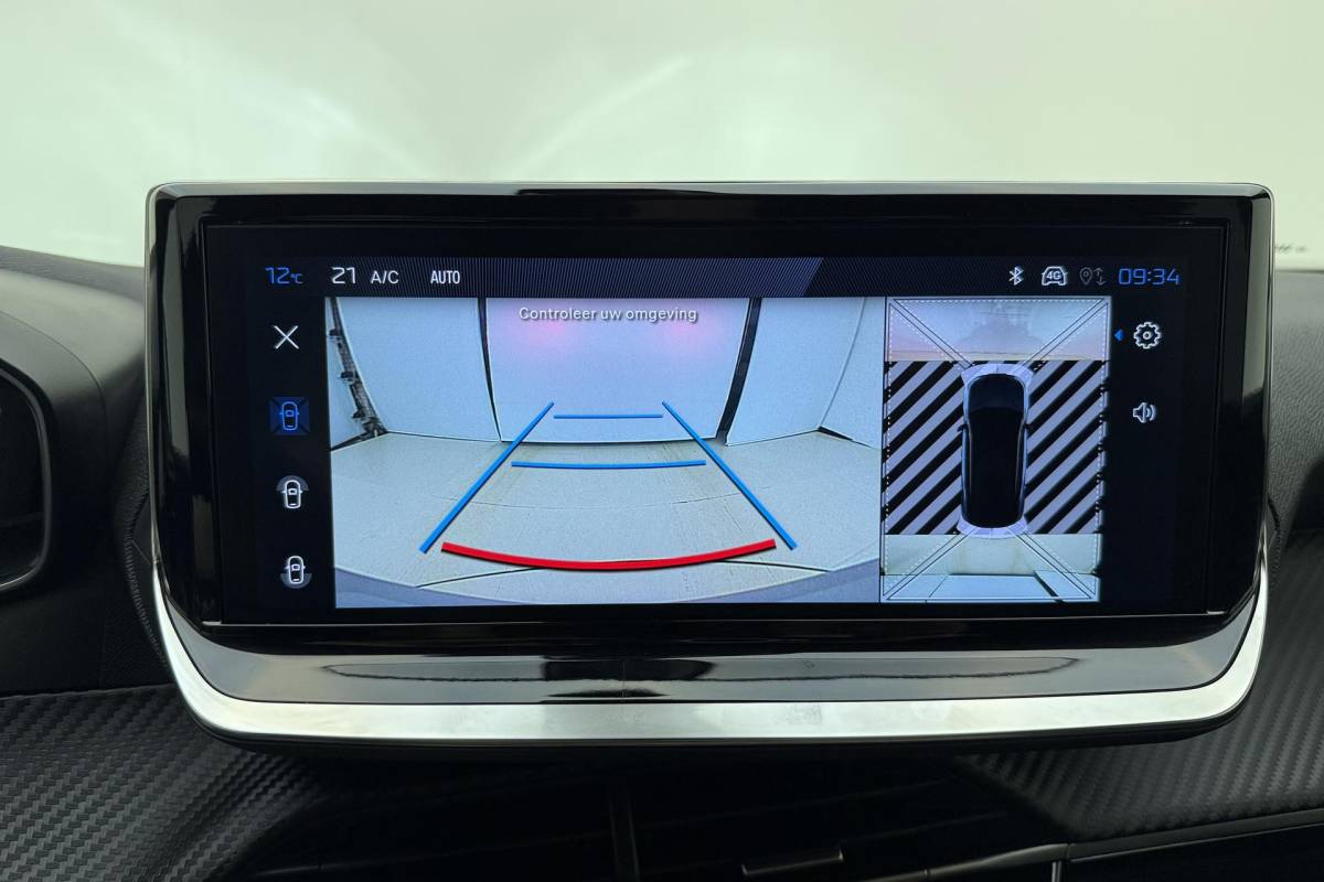 Peugeot 2008 Peugeot 2008 1.2 Hybrid 145 Allure | Automaat | Parkeercamera Voor & Achter | Adaptieve Cruise Control | Stoelverwarming | Apple Carplay/Android Auto draadloos |