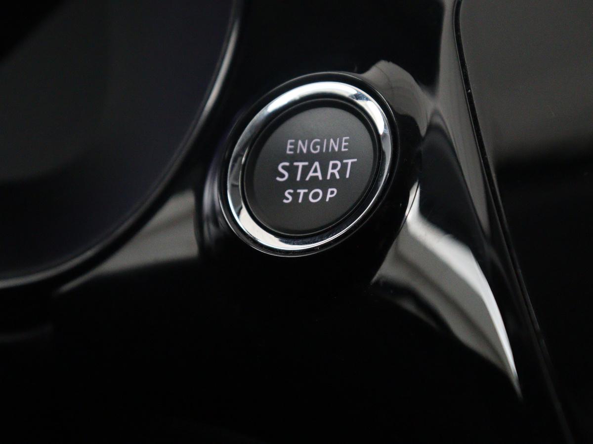 Opel Corsa-e Opel Corsa-e Level 3 50 kWh | SOH 94,9% | Half leder | Cruise control |  Lane assist | Park assist | Stoelverwarming | Climate control | Carplay | Navigatie
