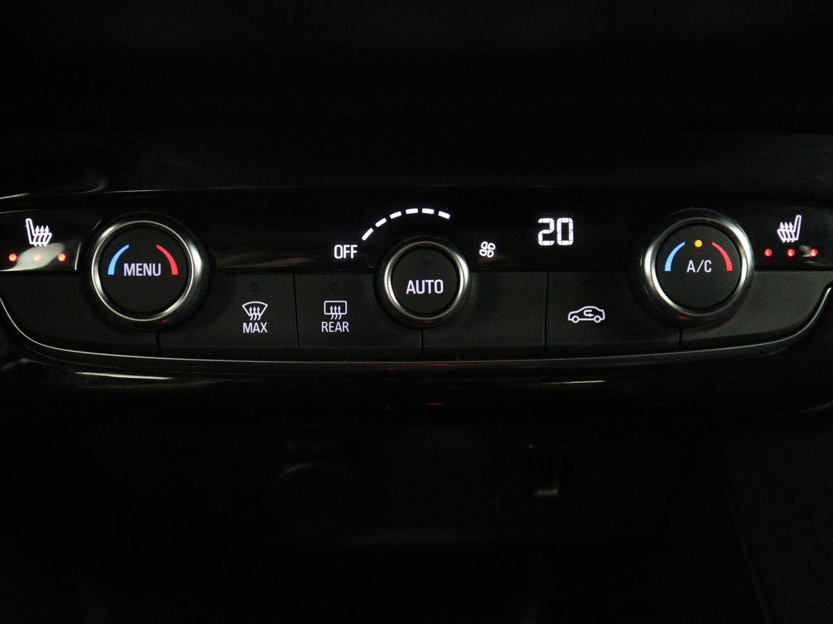 Opel Corsa-e Opel Corsa-e Level 3 50 kWh | SOH 94,9% | Half leder | Cruise control |  Lane assist | Park assist | Stoelverwarming | Climate control | Carplay | Navigatie
