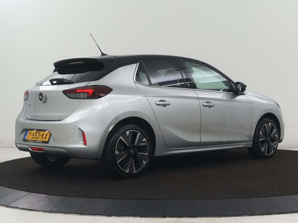 Opel Corsa-e Opel Corsa-e Level 3 50 kWh | SOH 94,9% | Half leder | Cruise control |  Lane assist | Park assist | Stoelverwarming | Climate control | Carplay | Navigatie