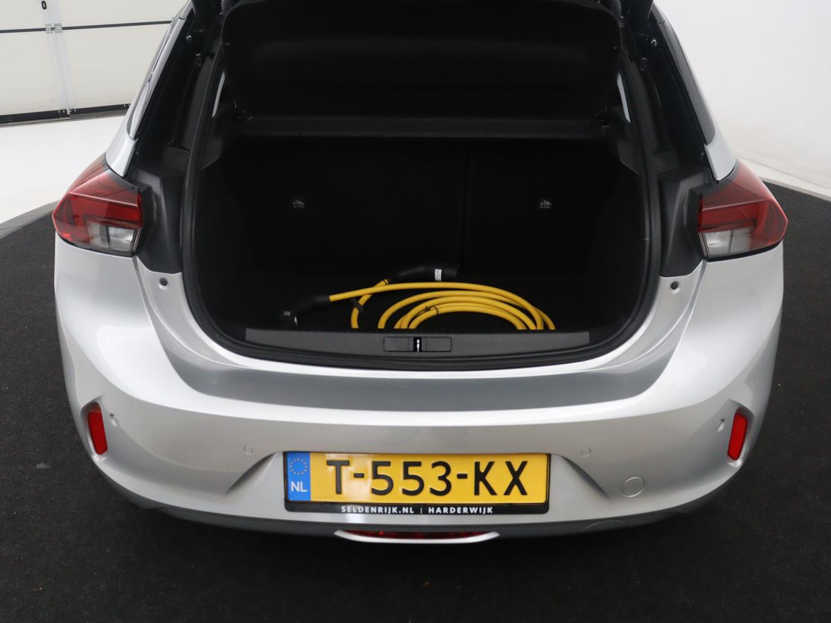 Opel Corsa-e Opel Corsa-e Level 3 50 kWh | SOH 94,9% | Half leder | Cruise control |  Lane assist | Park assist | Stoelverwarming | Climate control | Carplay | Navigatie