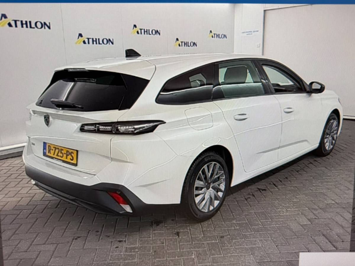 Peugeot 308 Peugeot 308 SW BWJ 2022 1.2 PureTech 111 PK Active Pack Business KOMT BINNEN !!